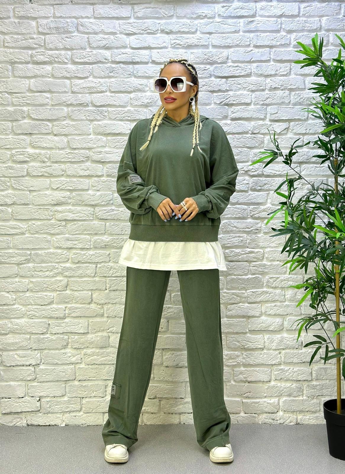 חליפת נשים – רויאל 2782 חליפת נשים – רויאל 2782