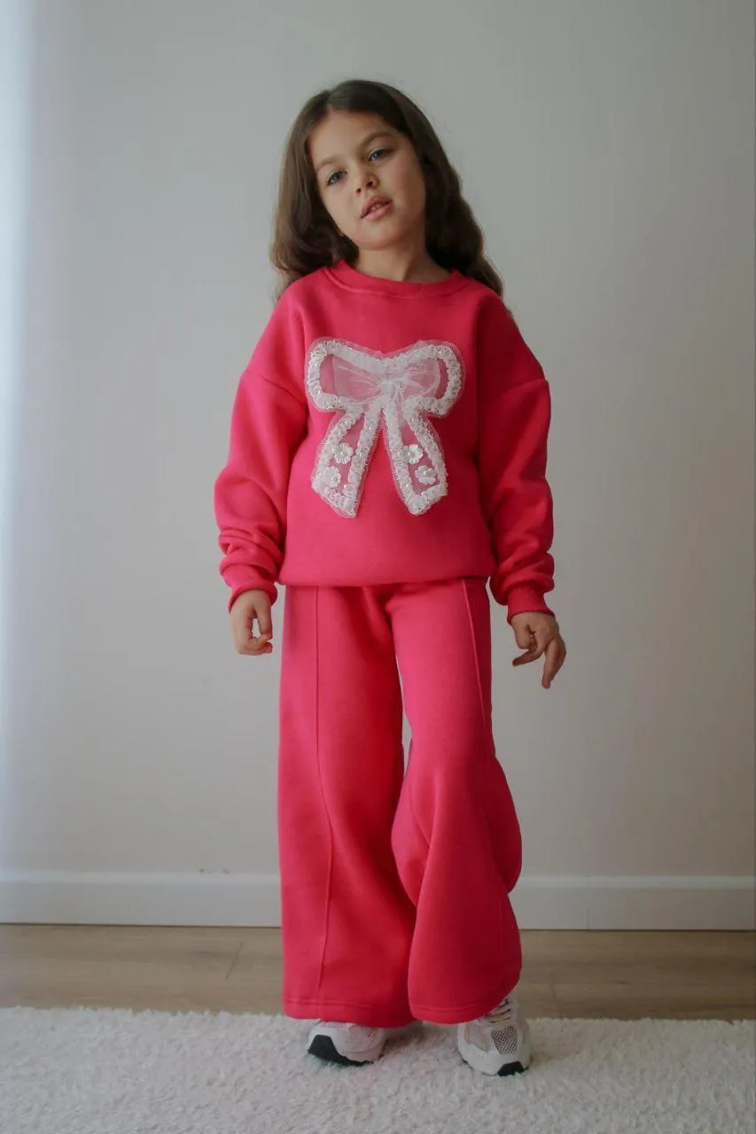 חליפת בנות – דגם שי חליפת בנות – דגם שי